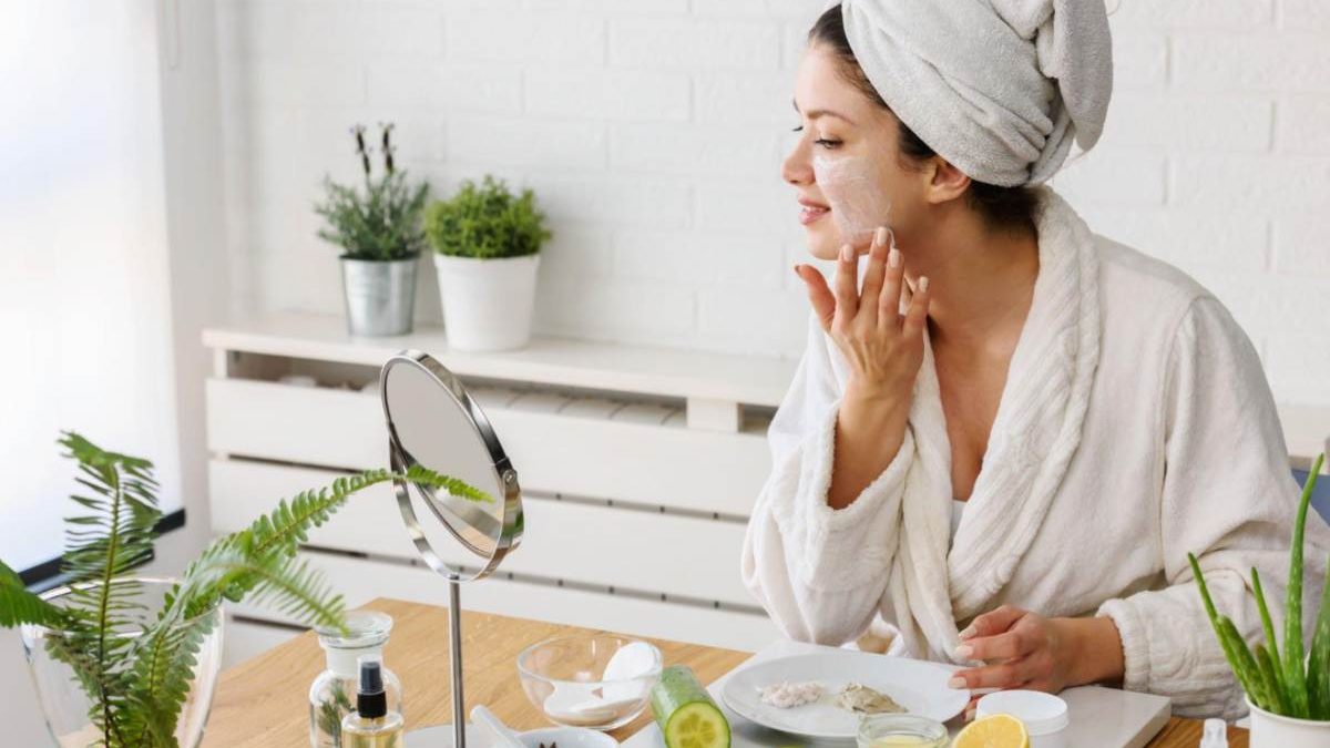 Beauty Secrets from the Earth: Organic Ingredients for Skin Care